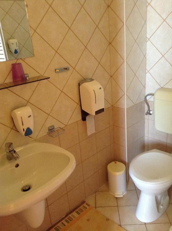 Fonix Fogado Hotel Lenti Kamer foto