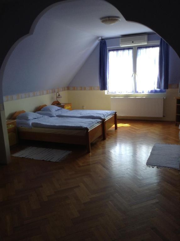 Fonix Fogado Hotel Lenti Buitenkant foto